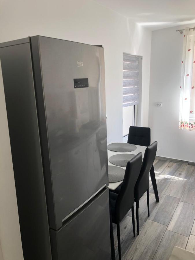 アルバ・ユリアSkepsis Apartamentアパートメント エクステリア 写真