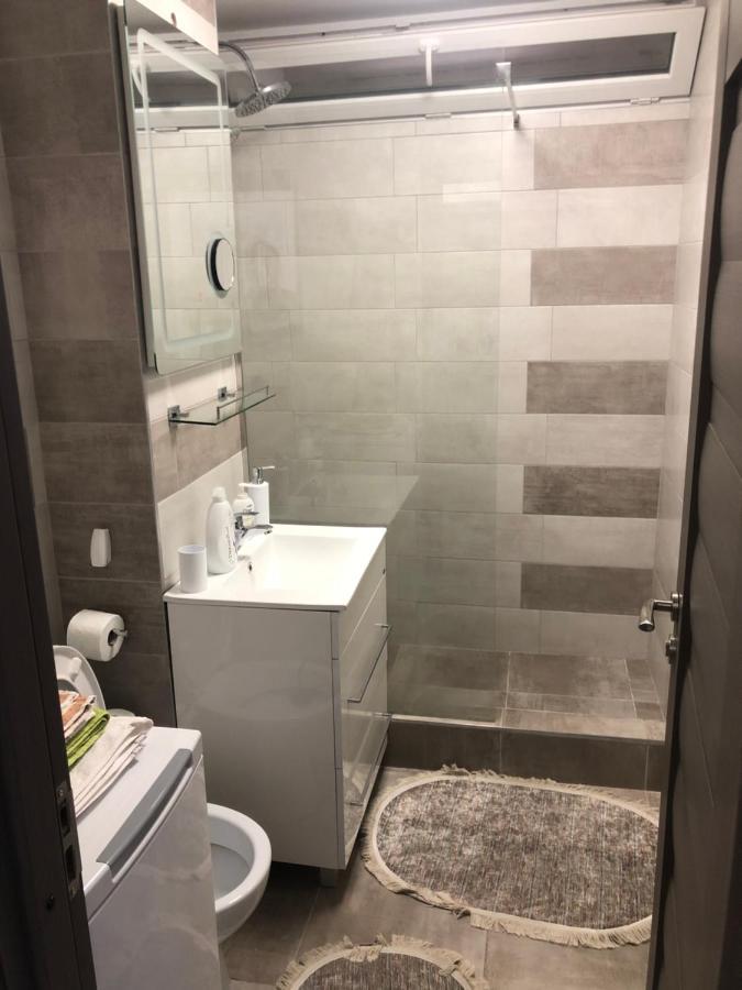アルバ・ユリアSkepsis Apartamentアパートメント エクステリア 写真